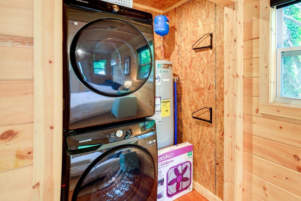 Cozy Hikers Hideaway Steps From Creeper Trail! Apartment Damascus Exterior photo